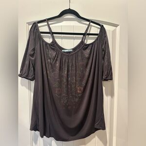 Maurices Dark Gray Floral Cold Shoulder Cut Out Blouse